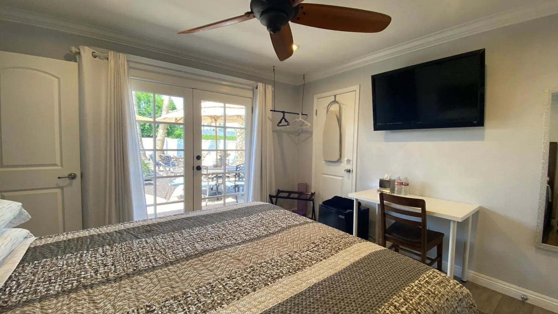 Homestay Windsor Room Phoenix